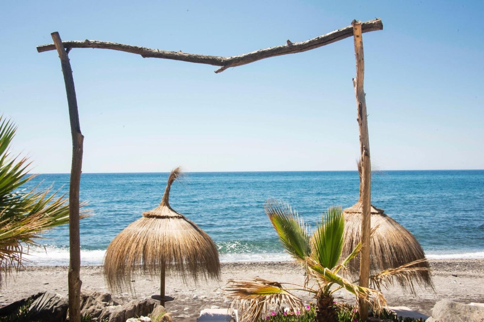 Casa En La Playa De Cabria Daire Almuñécar Dış mekan fotoğraf